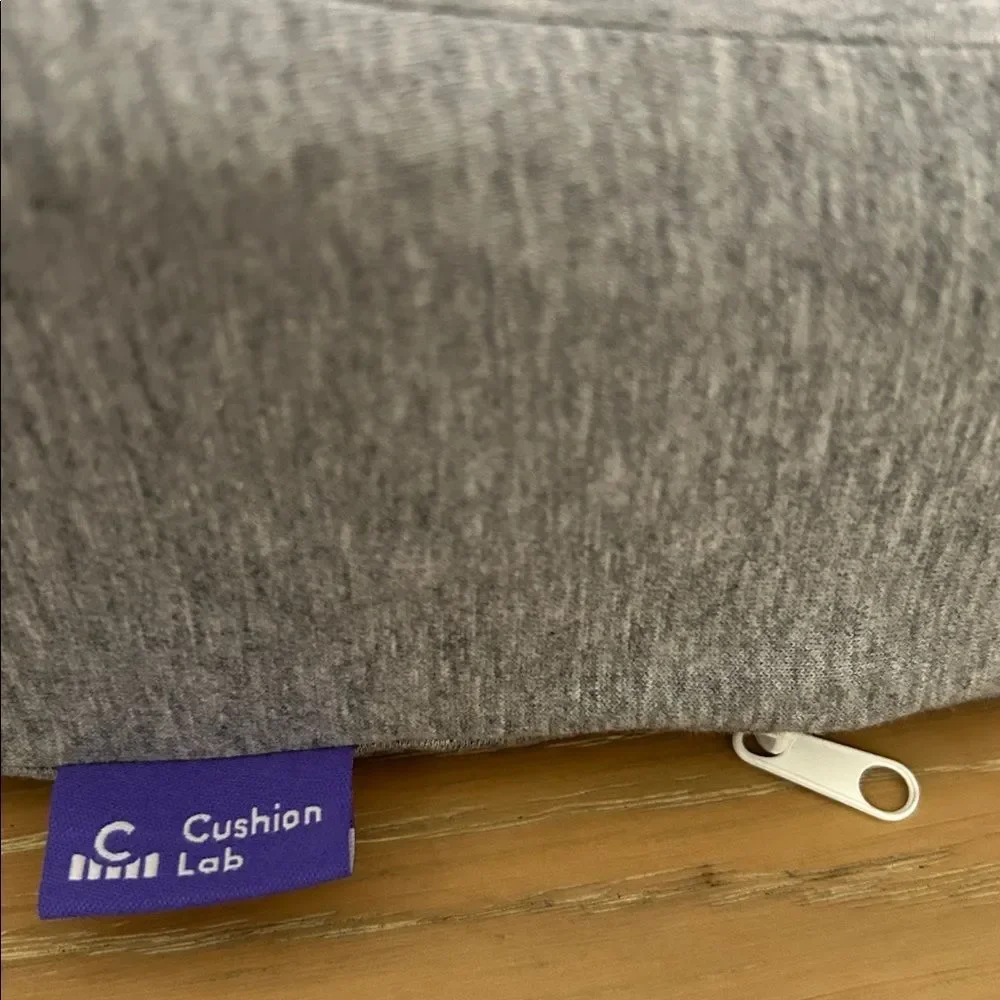 Cushion Lab new open